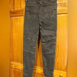 American Eagle jeans size 8 used